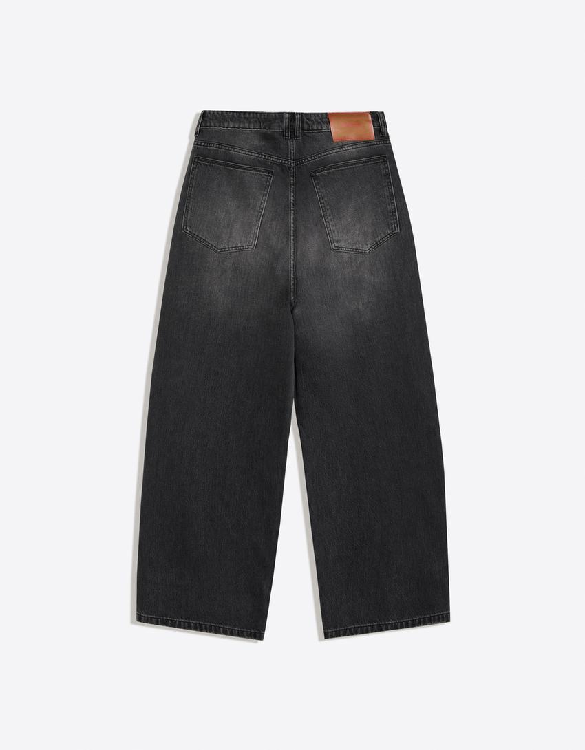 Mens Baggy Fit Men  Jeans...