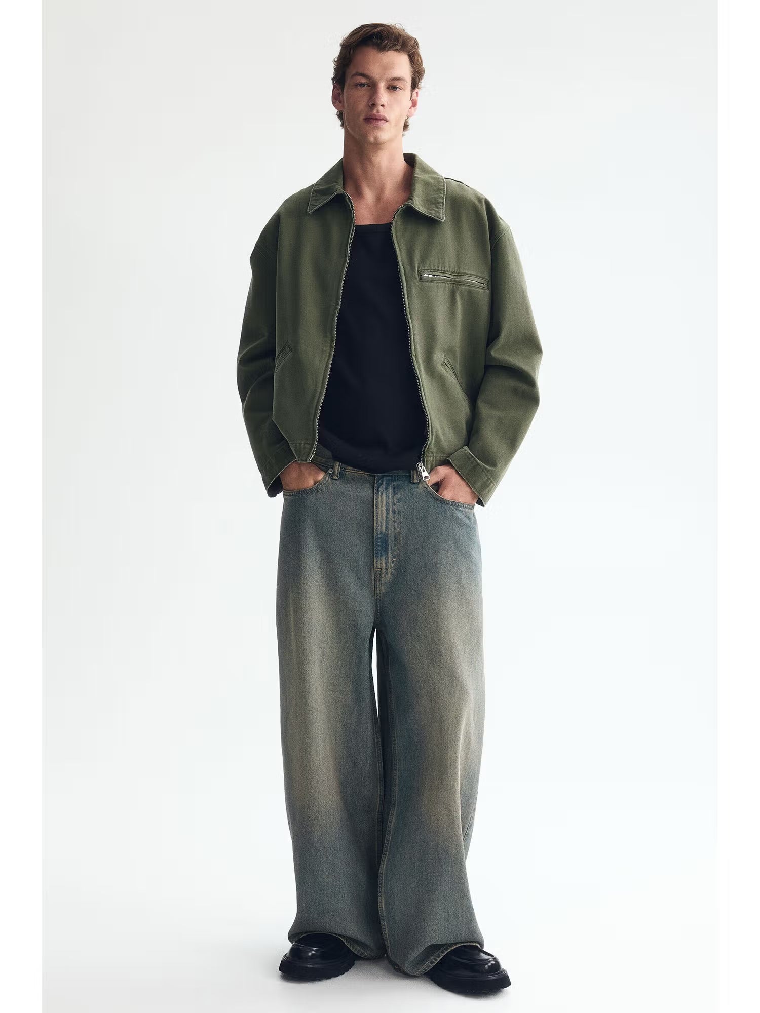 Mens Baggy Fit Men  Jeans...